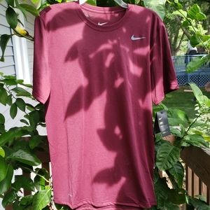 Nike Dri Fit Wine M Short Sleeve Round Neck Tee